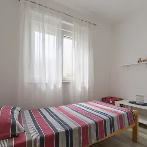 Apartment Lena, Pula